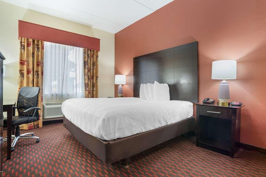 Best Western Plus Flowood Inn & Suites Room photo