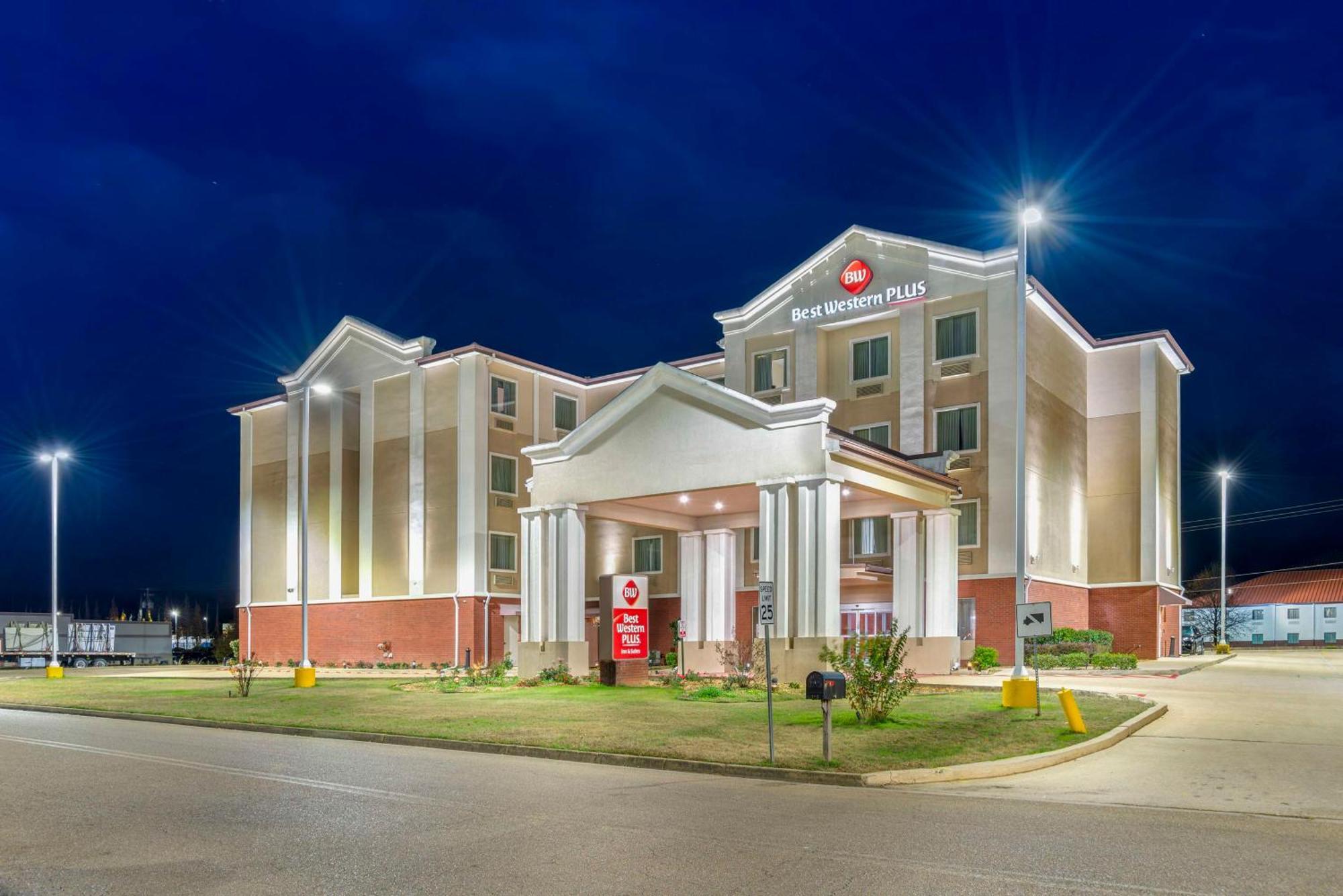 Best Western Plus Flowood Inn & Suites Exterior photo